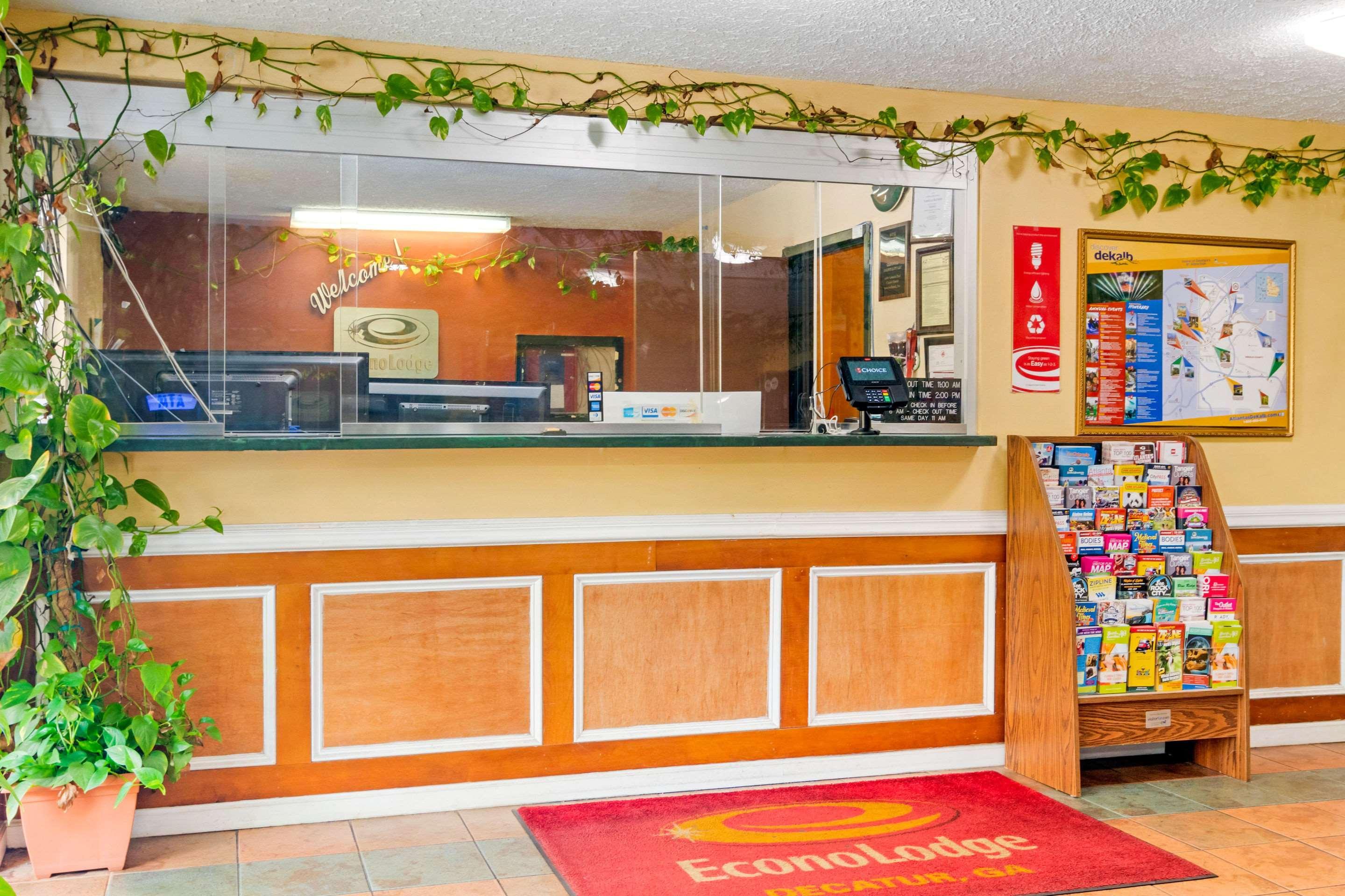 エコノ ロッジ ディケーター エクステリア 写真